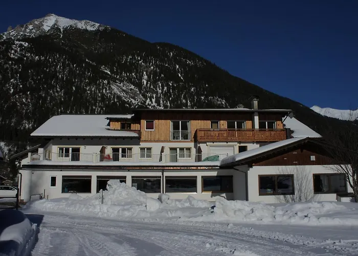 加特纳公寓式酒店 公寓 *